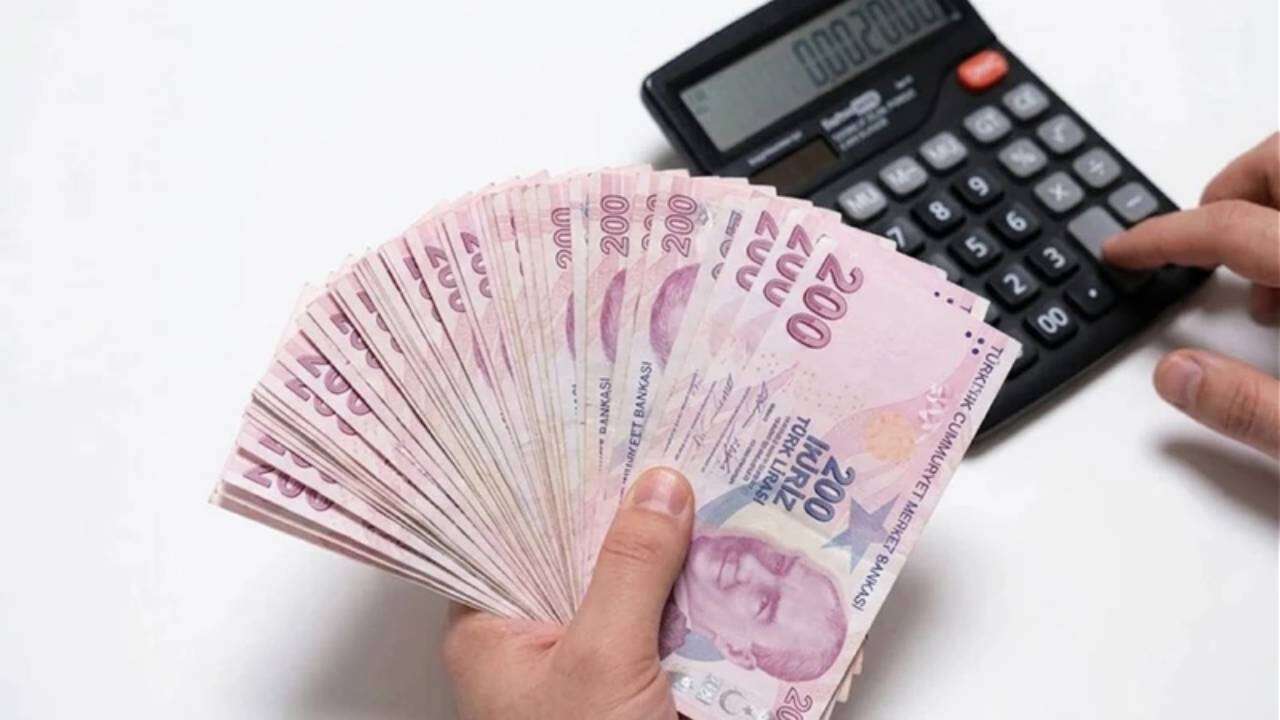 Erken emeklilik bekleyenlere SGK duyurusu: 48-52 yaş arası emeklilik hesabı değişiyor, prim gününüzü kontrol edin! 5